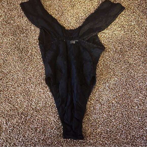 Vintage Fantasies by Morgan Taylor Lace Bodysuit - Picture 3 of 6
